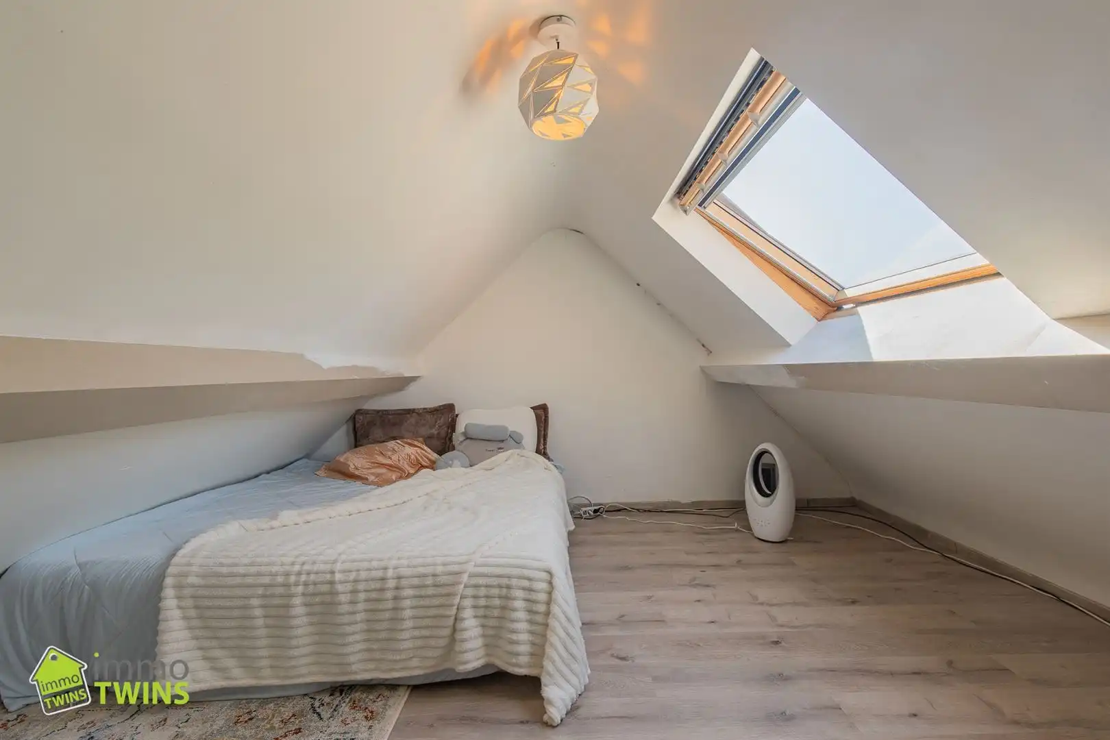 Opbrengstgebouw met 2 ruime appartementen in centrum Lebbeke foto 19