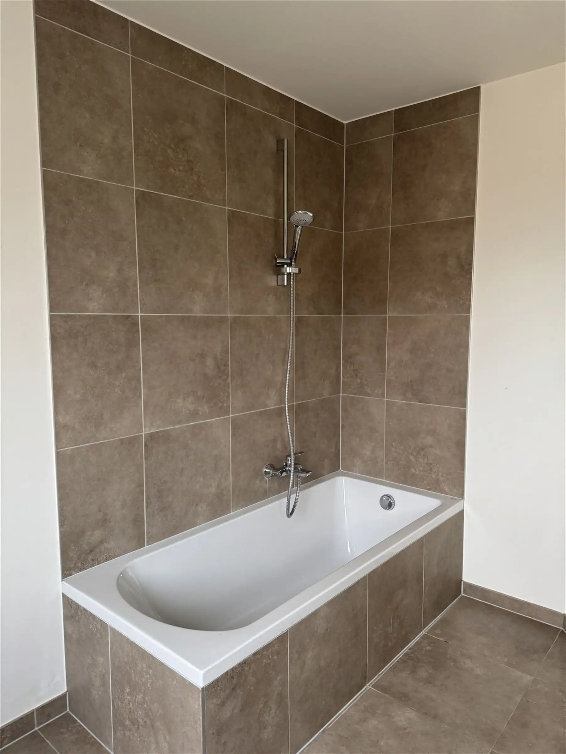 Instapklaar, recent huis in Pottes foto 5