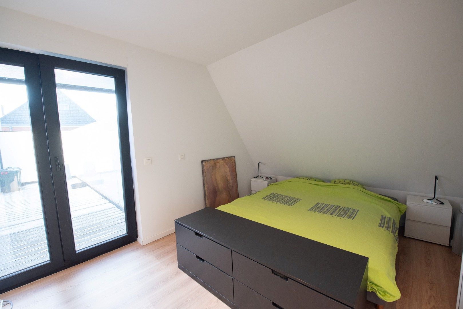 Modern 3-slaapkamer penthouse TE KOOP in centrum Waregem. foto 16