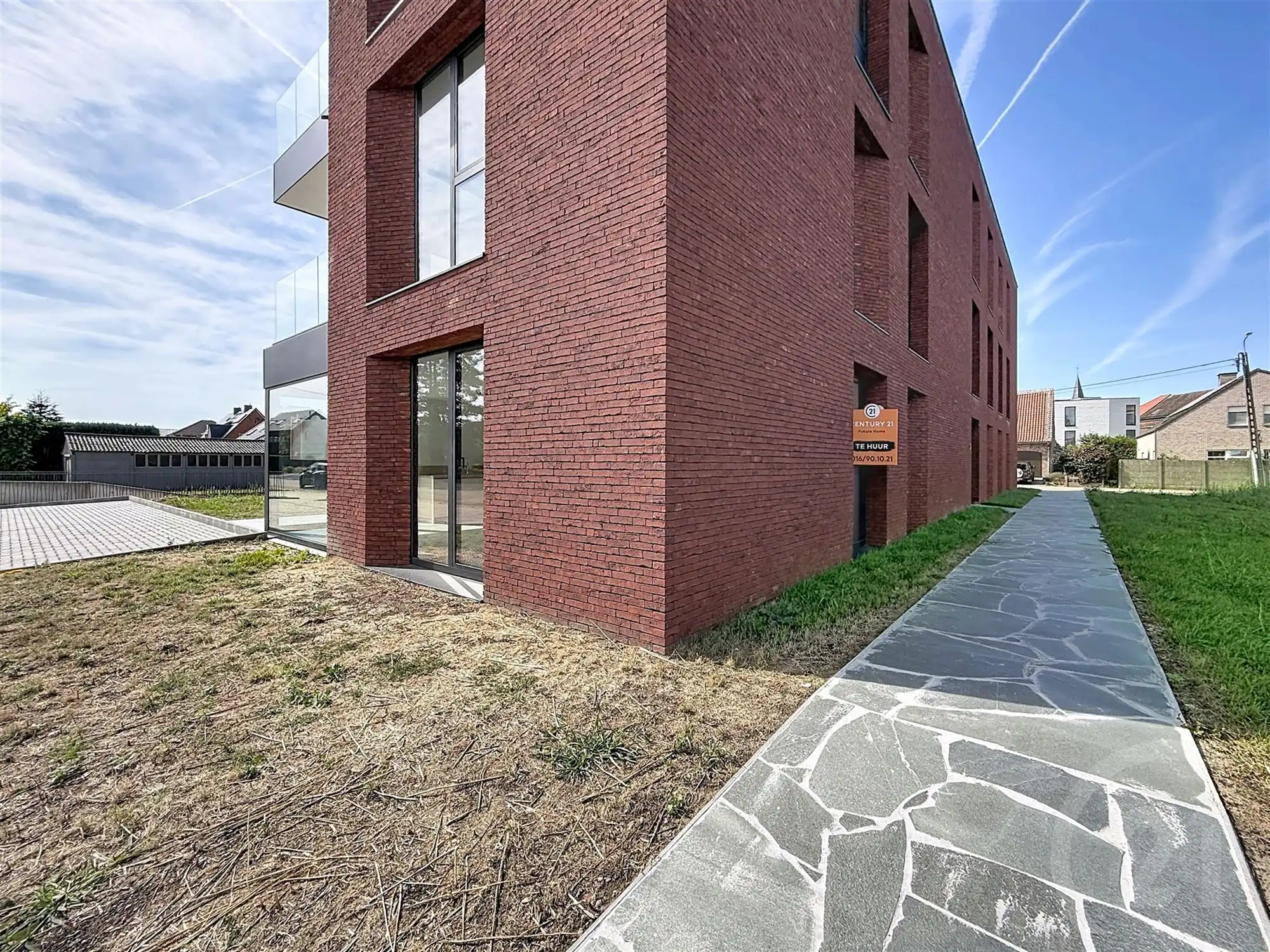 Gelijkvloers appartement te huur in Rotselaar! foto 2