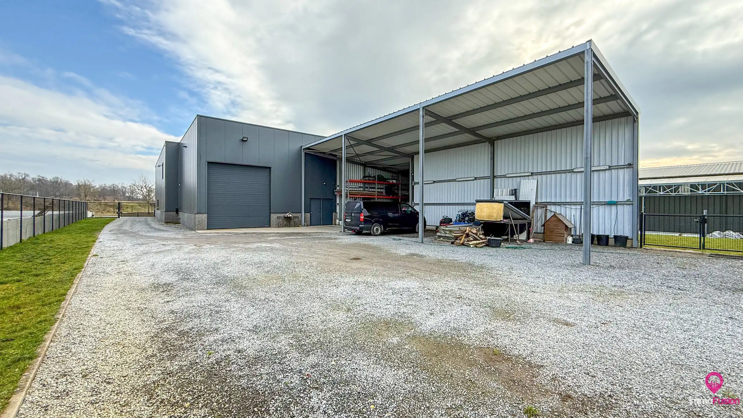 Veelzijdig industrieel pand met ruime woonst en zonnepanelen foto 69