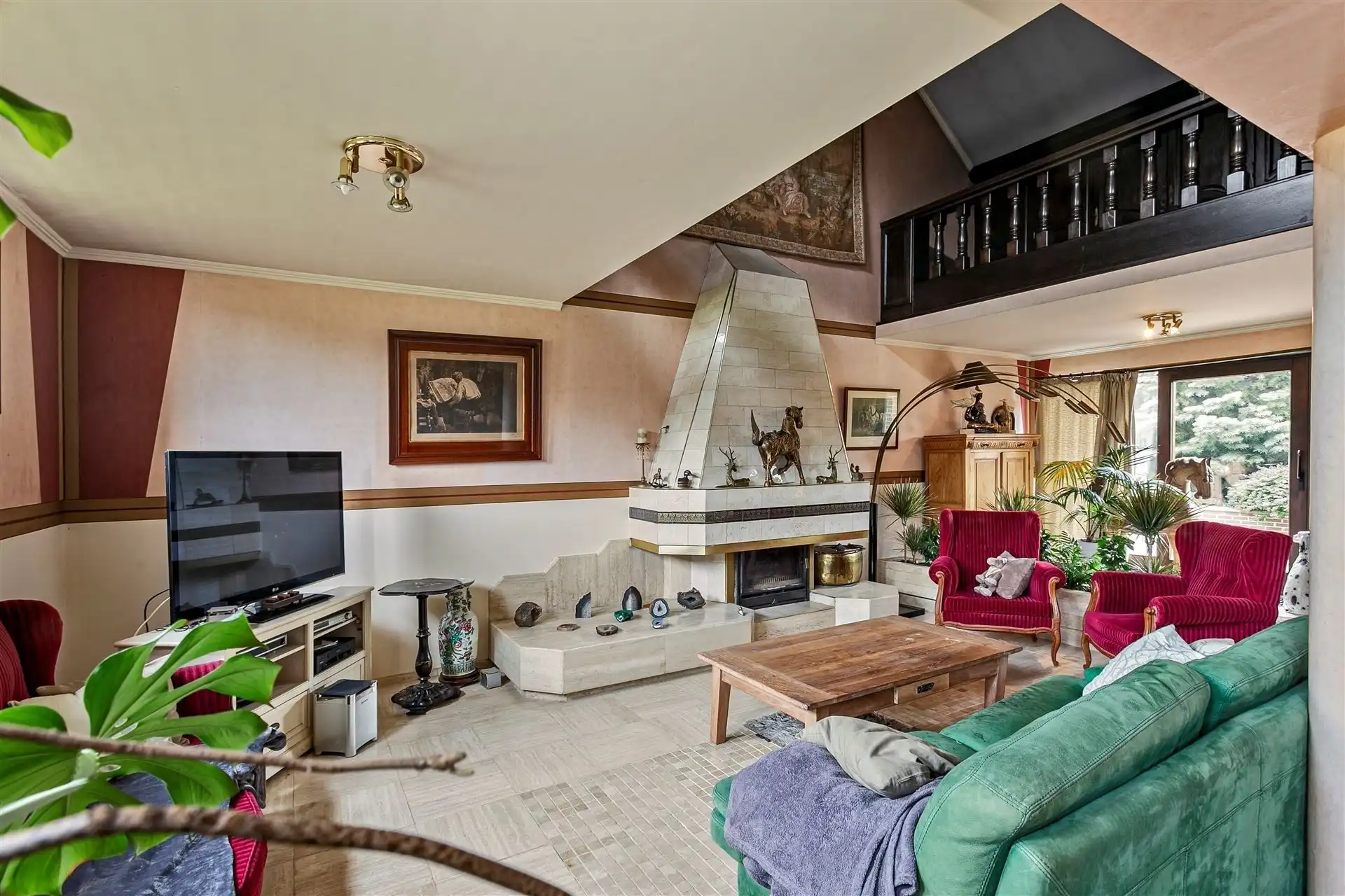 Ruime villa op een domein van +/- 1ha36a foto 10