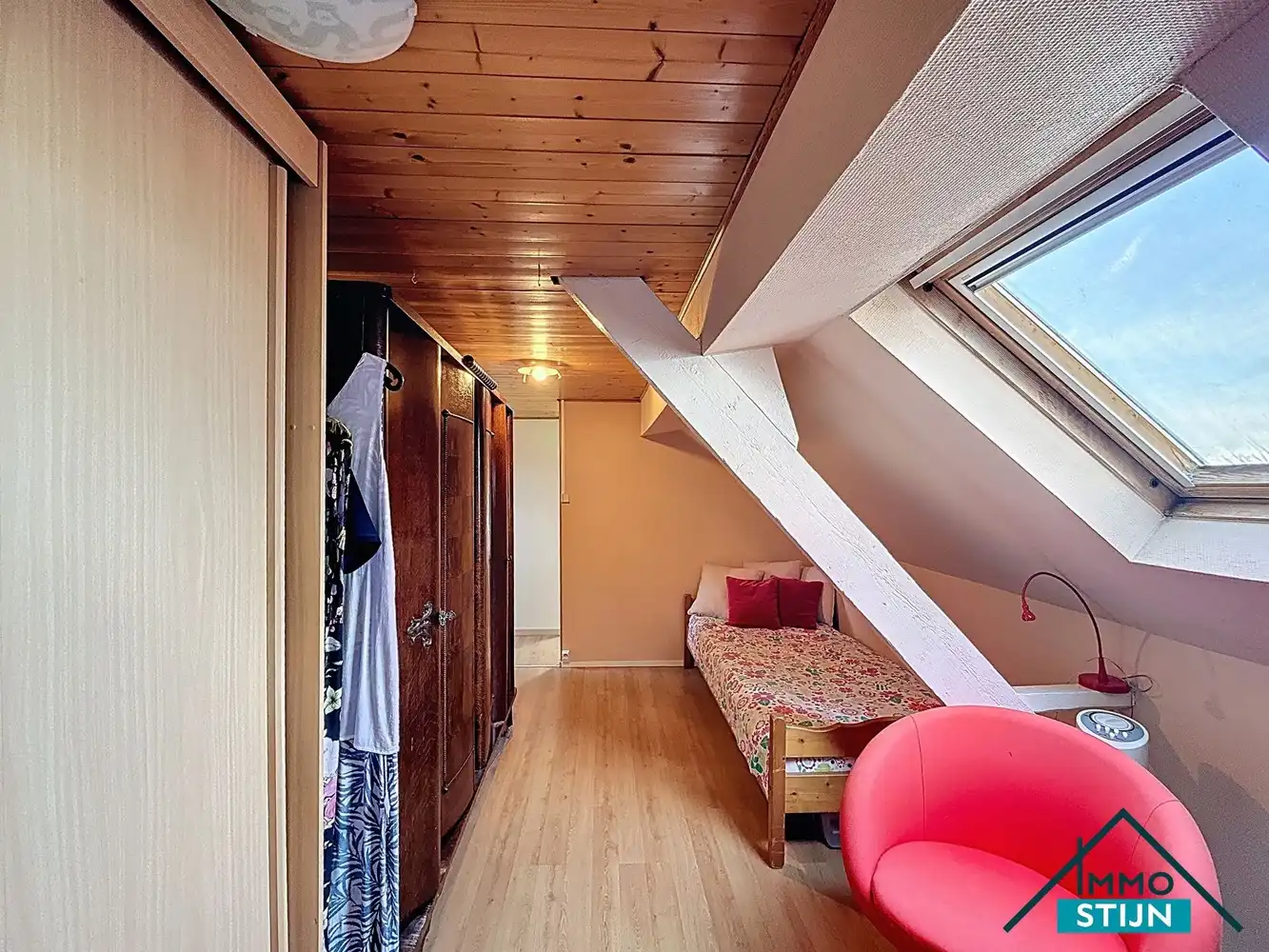 Charmante woning met tuin foto 14