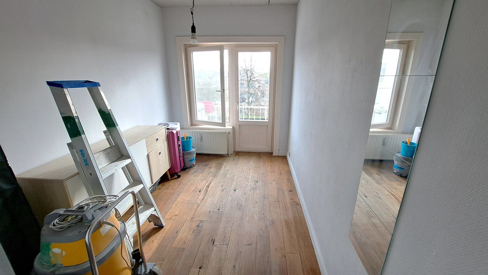 Instapklaar appartement met 2 slaapkamers, terras en kelder foto 11