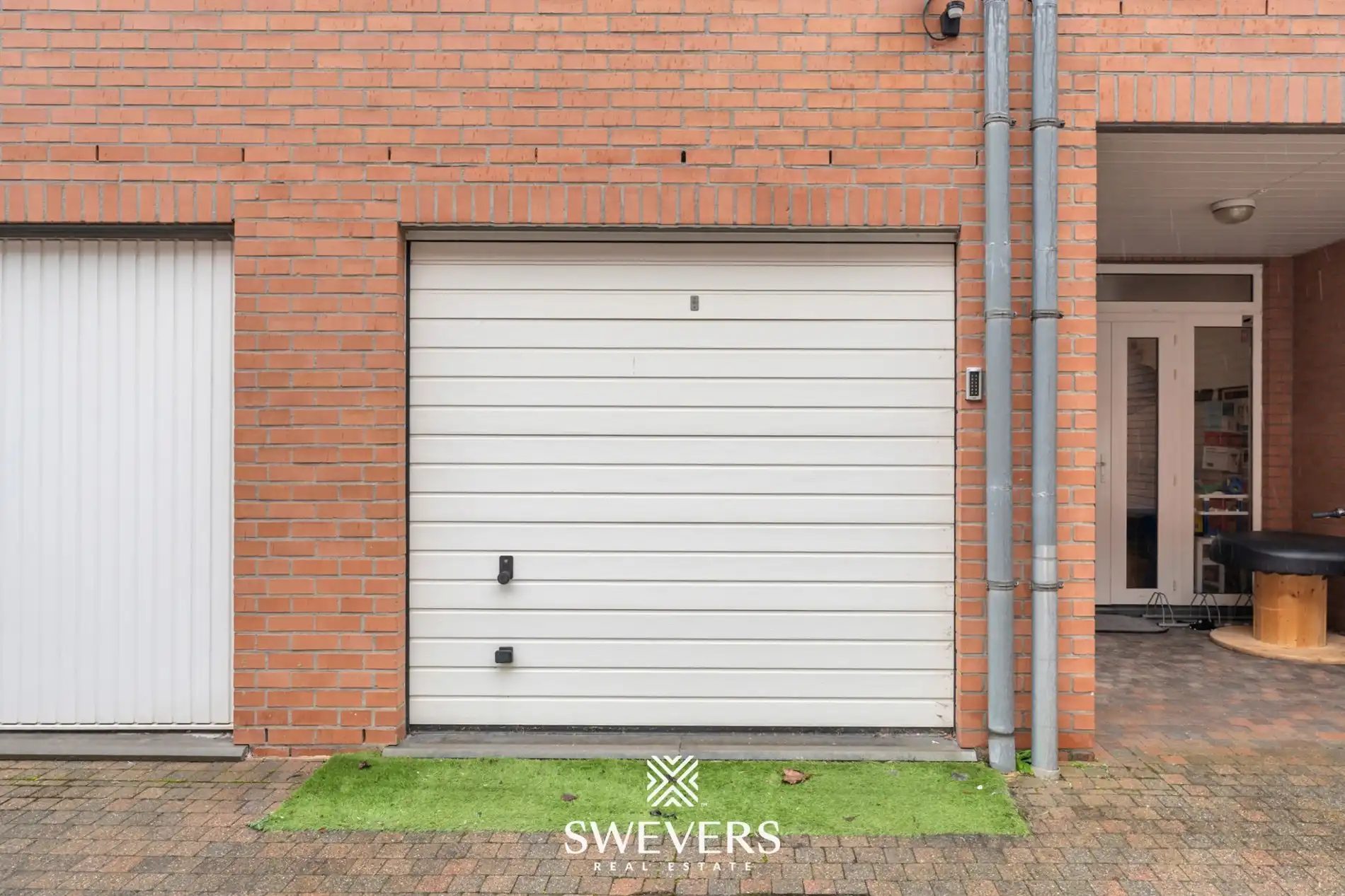 Hoogwaardig appartement met private lift en zolder in hartje Borgloon foto 20