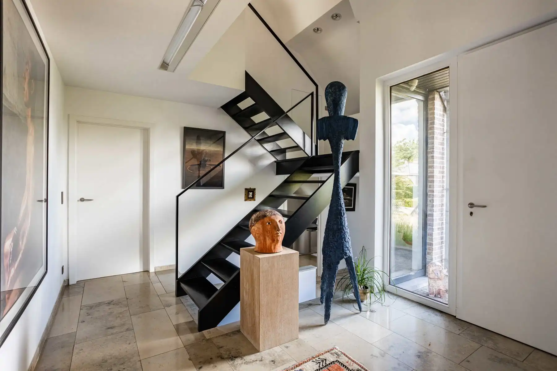 Ruime villa op perceel van 31a met gunstig uitzicht foto 4