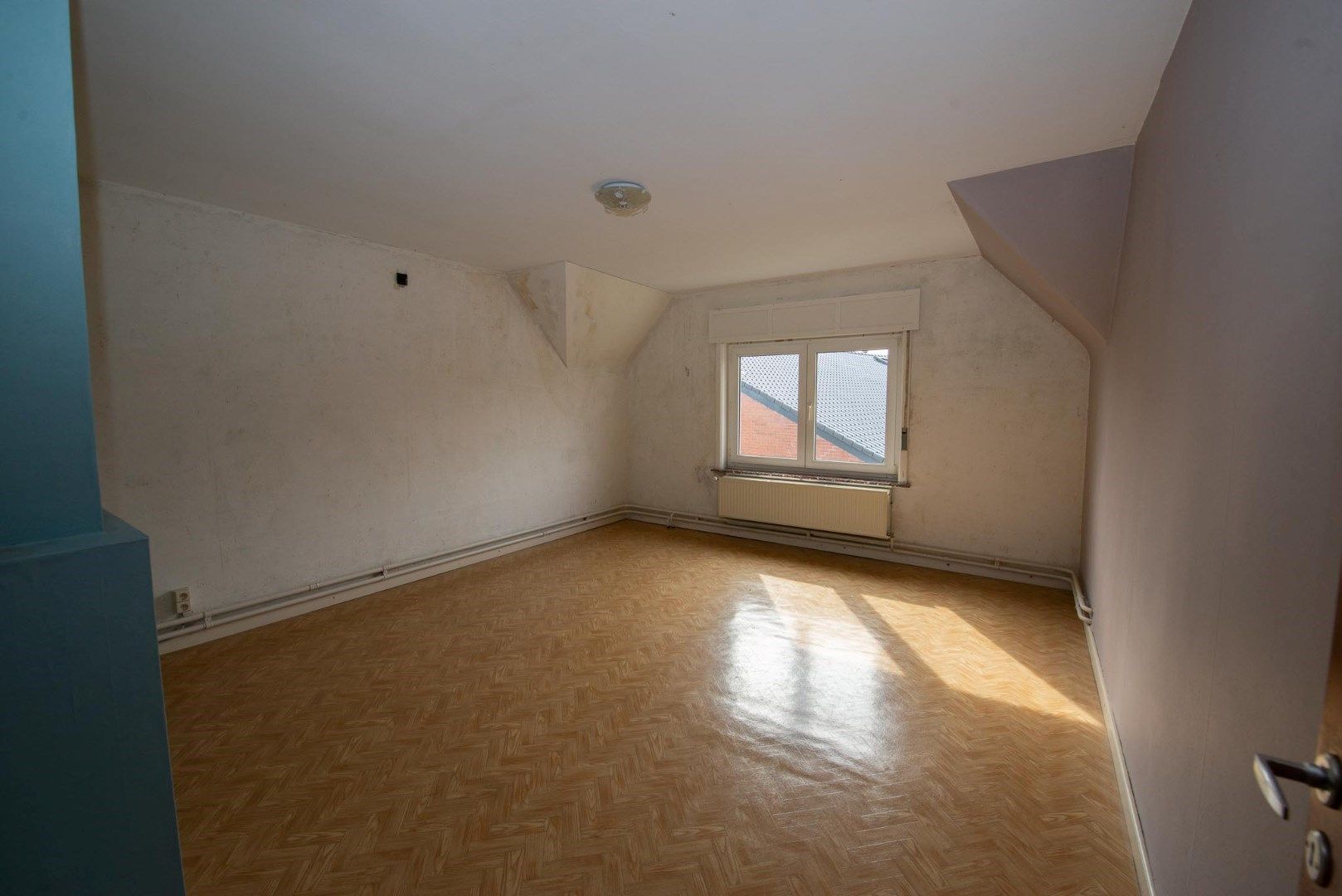 Landelijk gelegen woning met 2 (mogelijks 3) slpk, garage en tuin foto 9