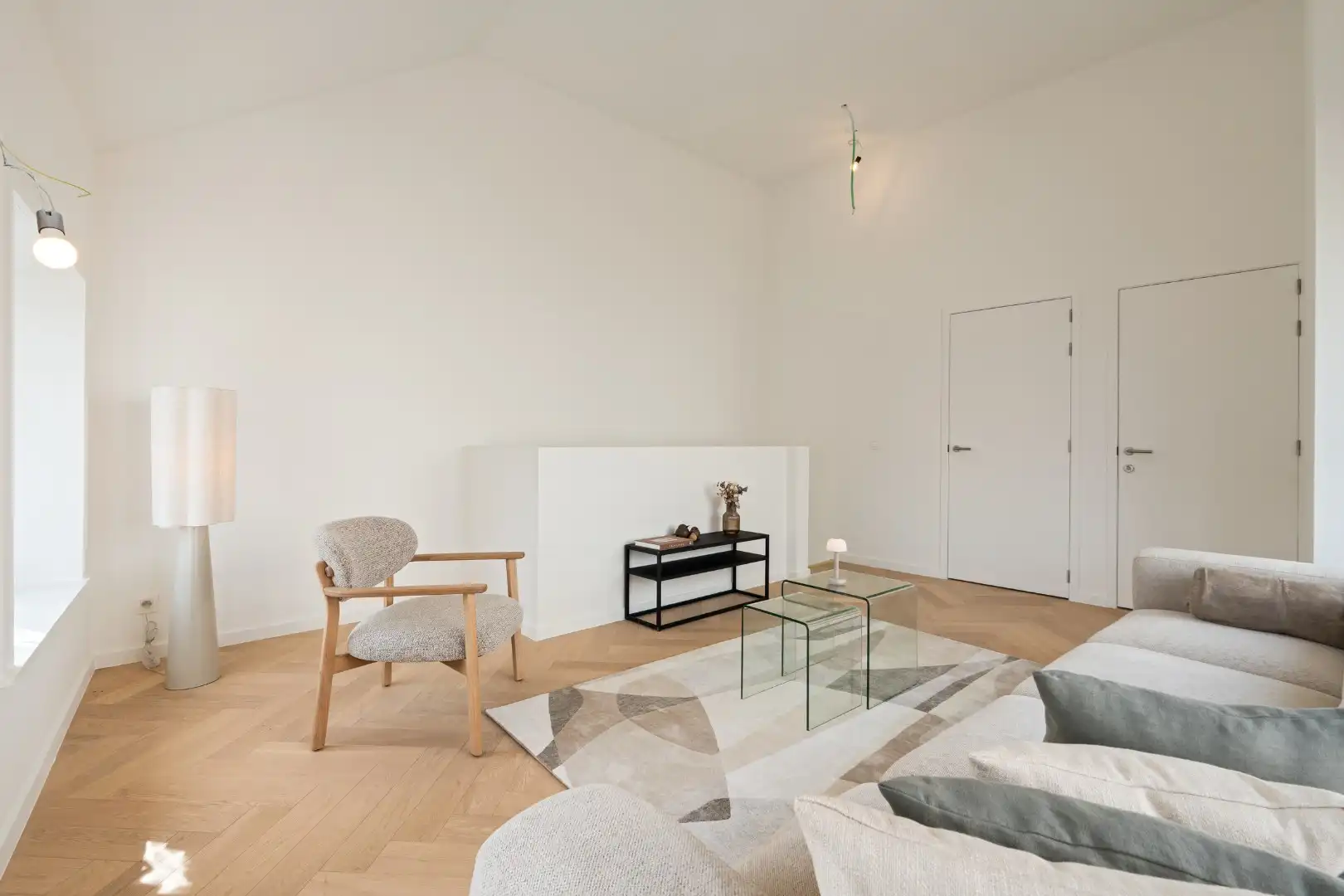 Luxueus penthouse duplex te koop in Oostende in Villa Rembrandt met terras, karaktervolle renovatie en moderne afwerking foto 2