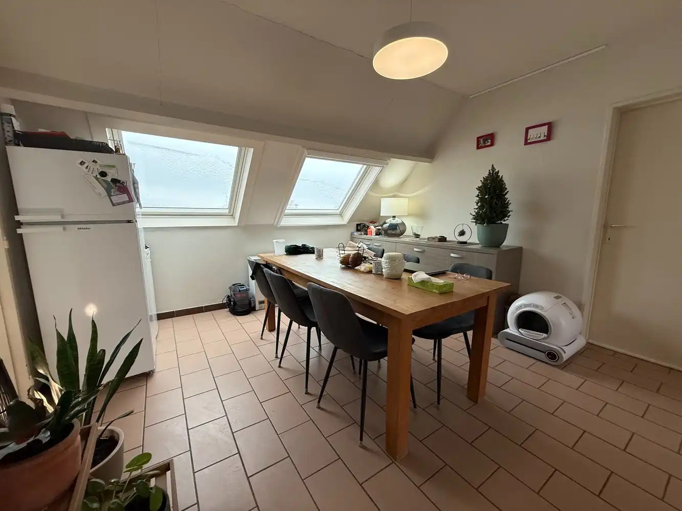 Appartement met o.a. 2 slpk's & garage foto 2