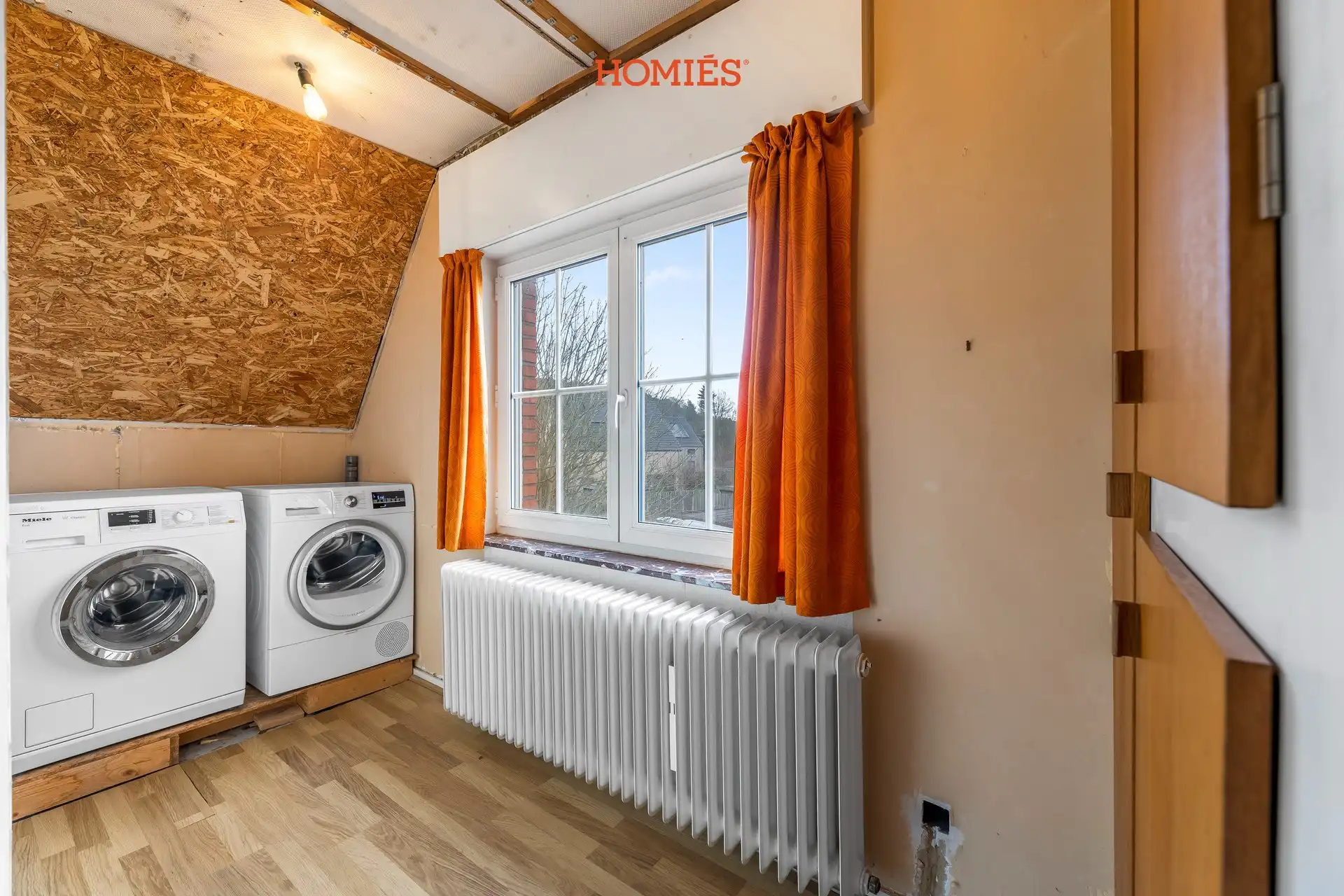 Te renoveren woning met potentieel in Sint-Joris-Weert foto 25