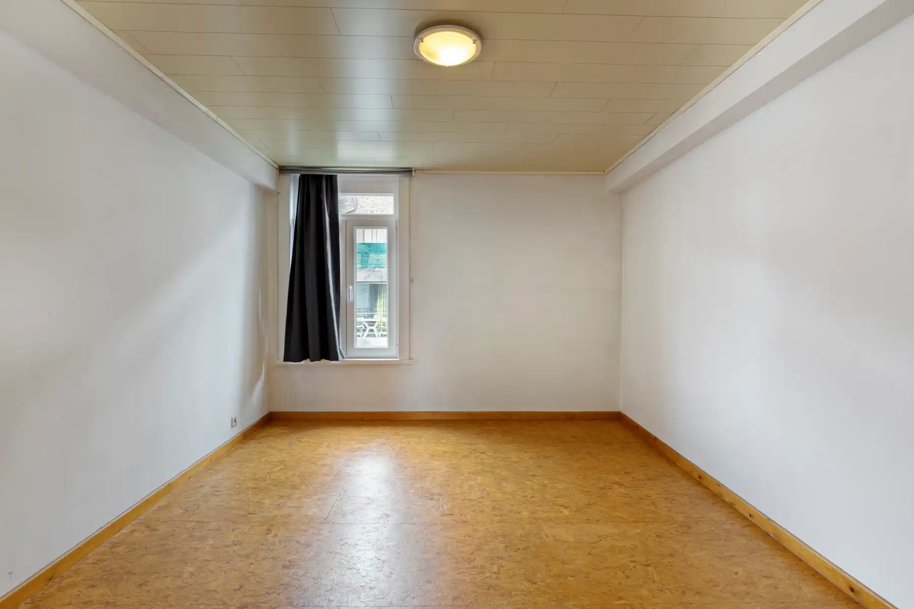 Op te frissen woning zonder renovatieverplichting foto 11