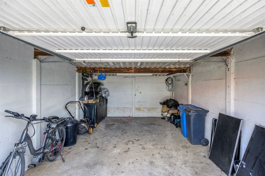Knappe gerenoveerde woning op een gunstige locatie te Gelrode!  foto 24