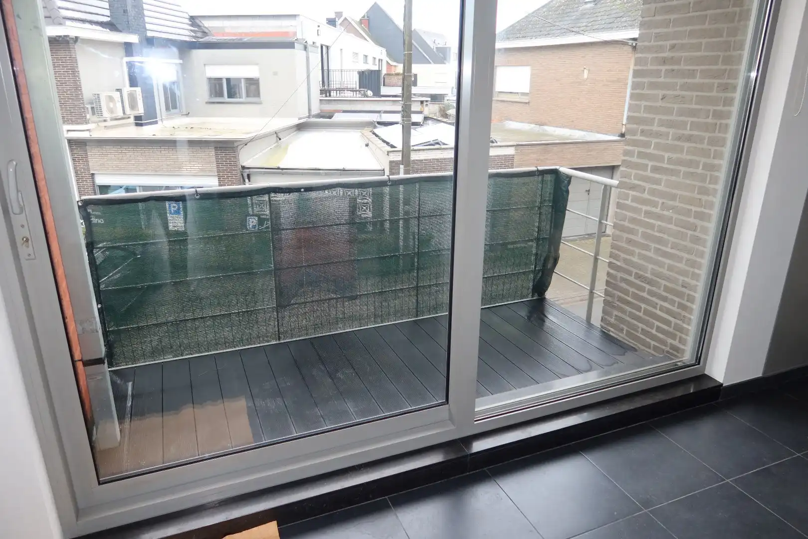 Super gezellig appartement met 2 slk, terras en autostaanplaats foto 9