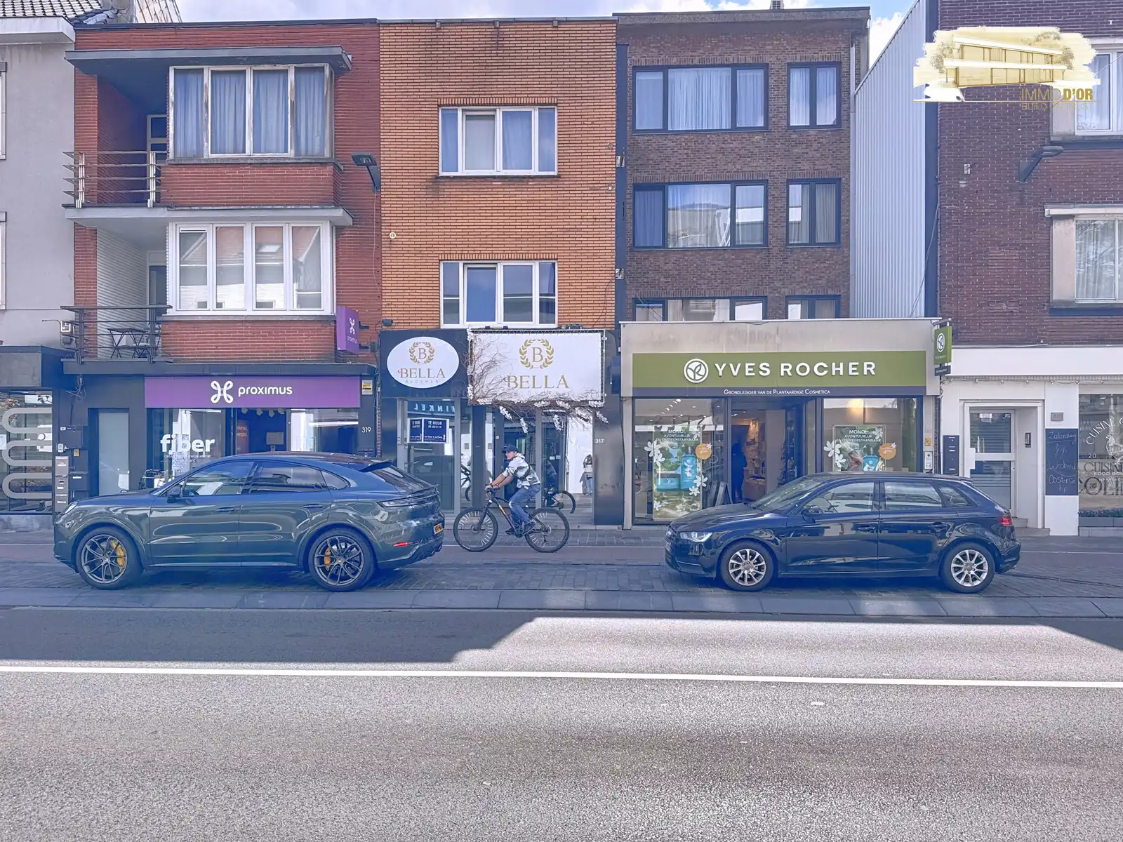 Te koop In hartje Brasschaat handelspand + duplex foto 22