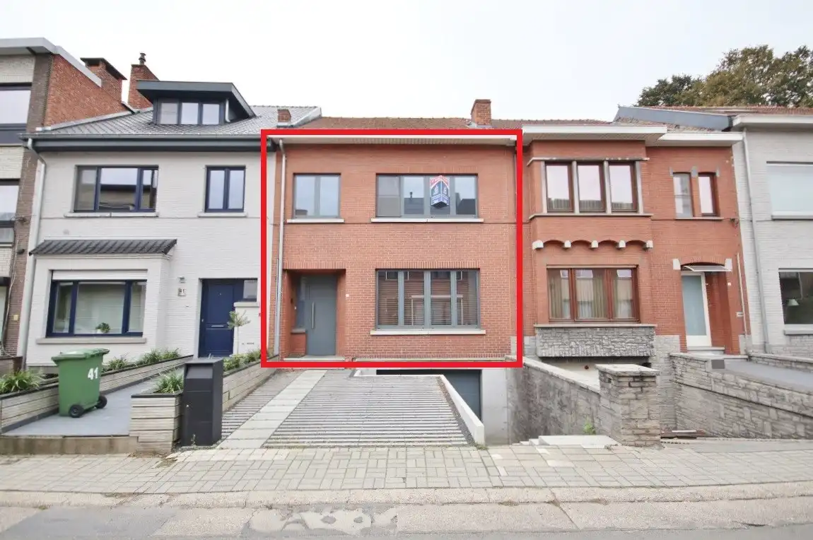 Huis te huur foto {{pictureIndex}}