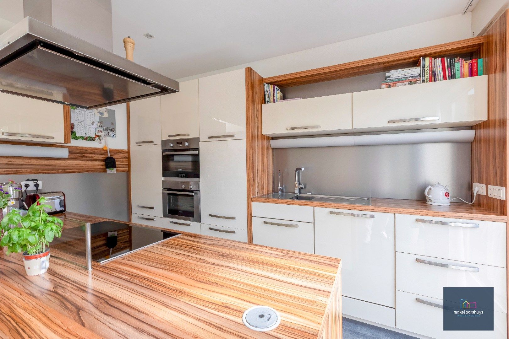 Instapklare  energiezuinige handelswoning met tuin en garage  foto 12