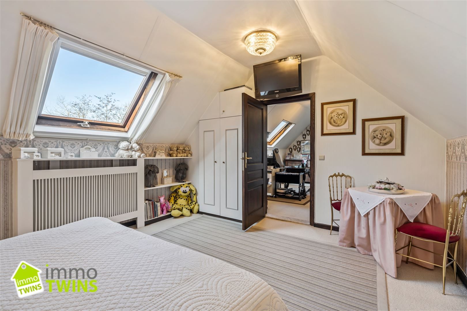 Imposant Landhuis op een Perceel van 6607m² te Grembergen foto 19