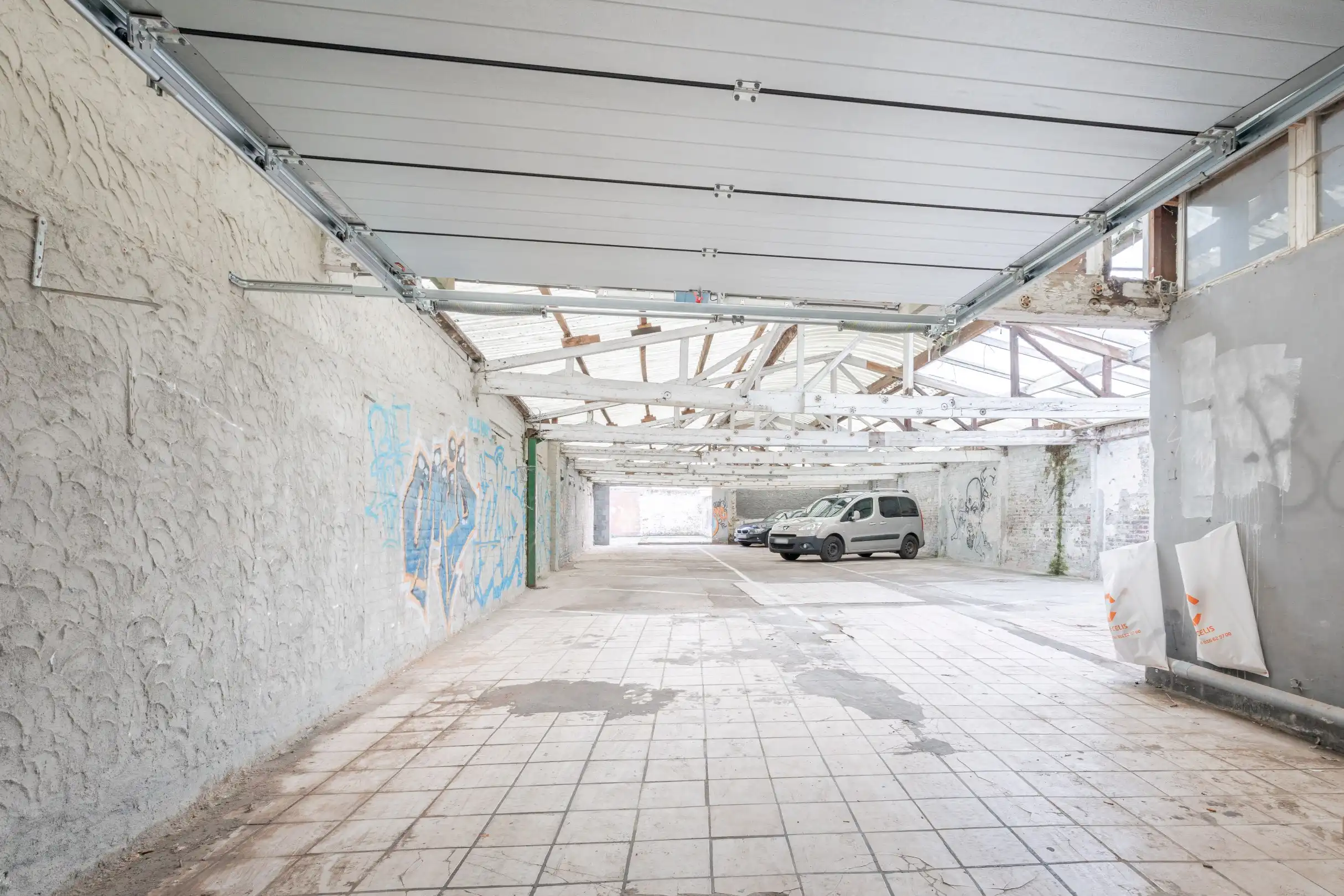 Parkings op verkeerstechnische toplocatie! foto 2