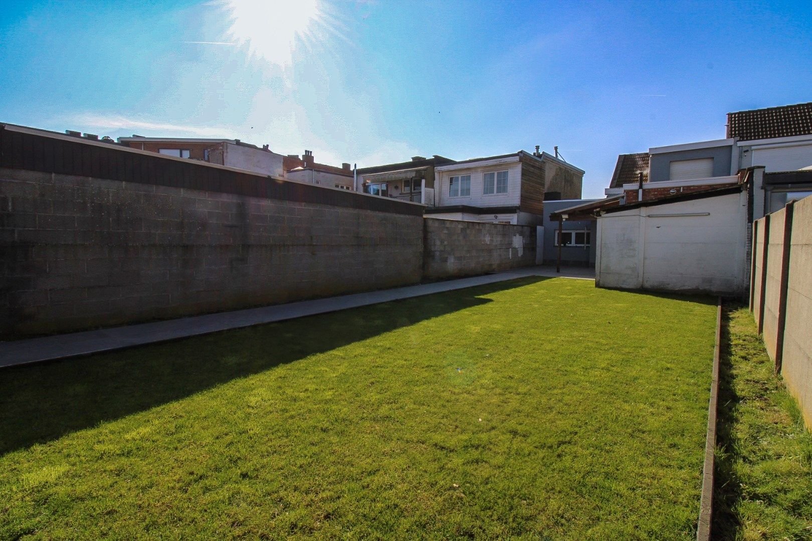 Instapklaar wonen in Schoten: moderne woning met 3 slaapkamers, tuin en inpandige garage te koop! foto 17