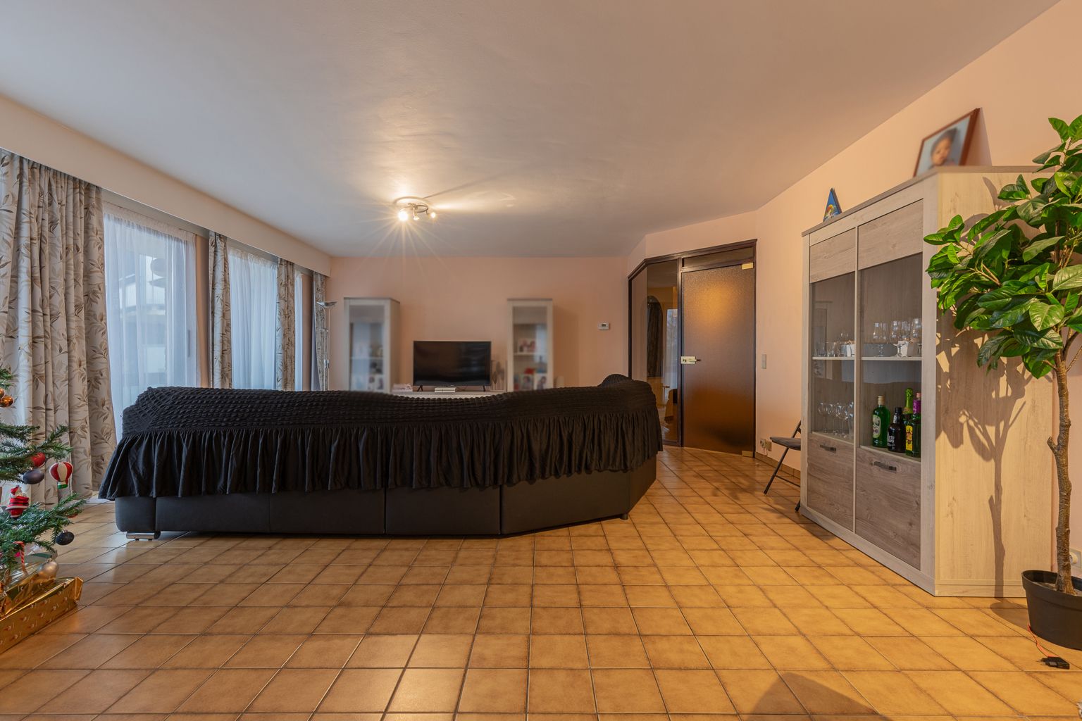 Appartement van 152m2 met 3 slaapkamers! foto 5