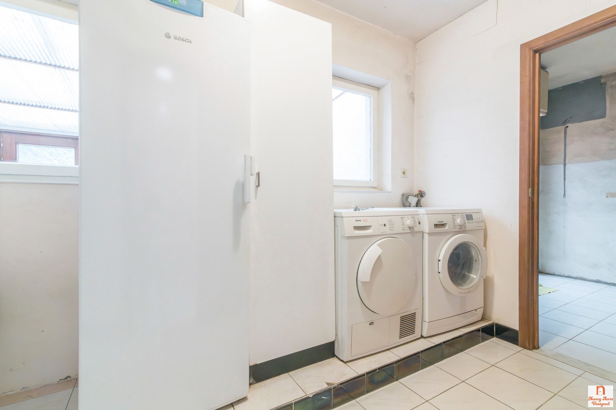 Ruime woning met 4 slaapkamers en uitbreidingsmogelijkheden foto 16