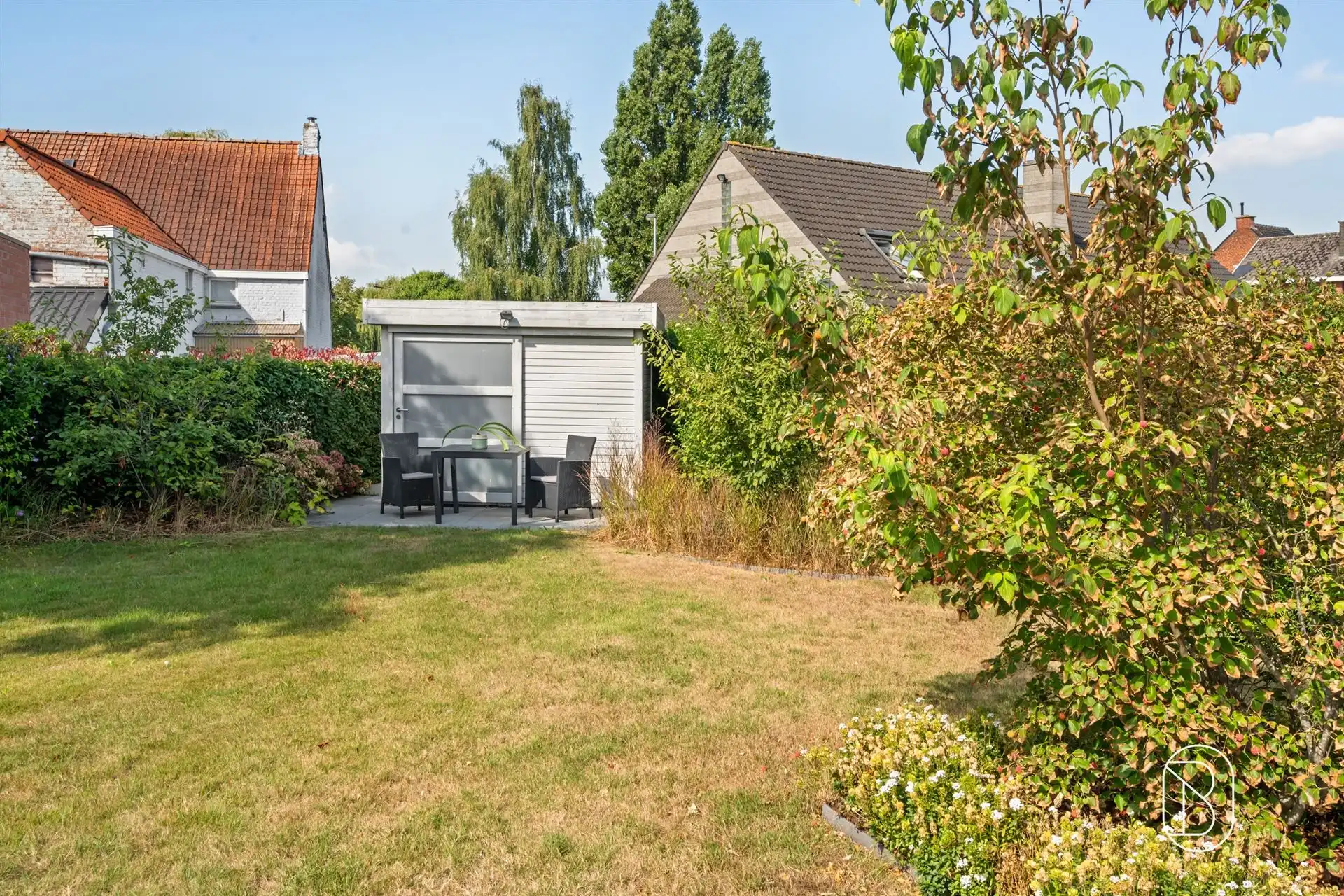 Ruime villa met praktijkruimte in doodlopende straat foto 7