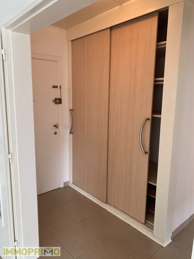 Gelijkvloersappartement met 2 slaapkamers. foto 12