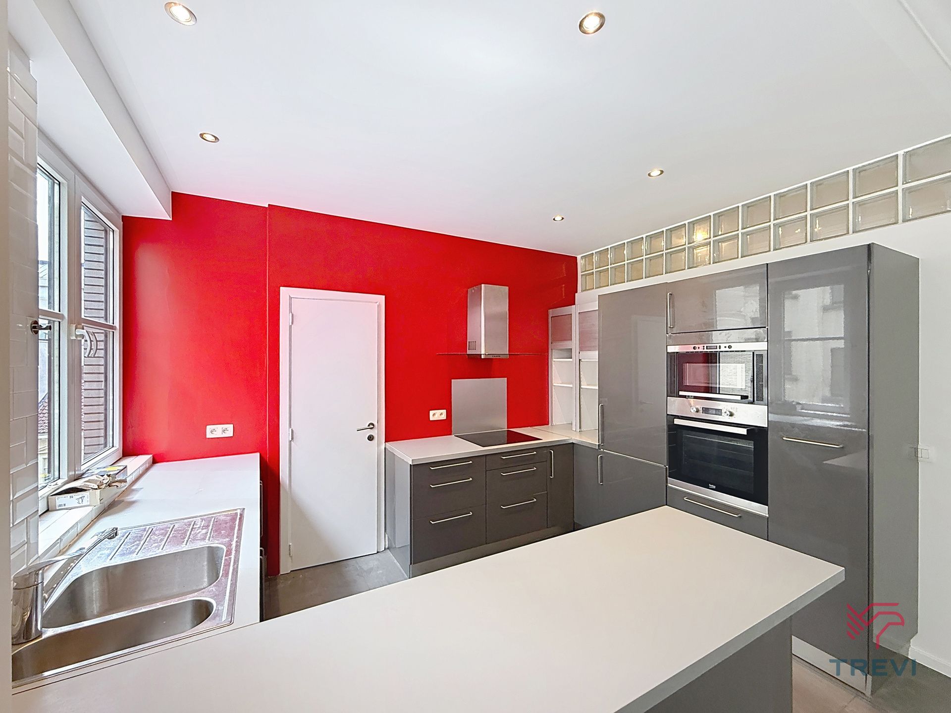 Opgeknapt appartement met 1 slaapkamer - Centrum Brussel foto 4