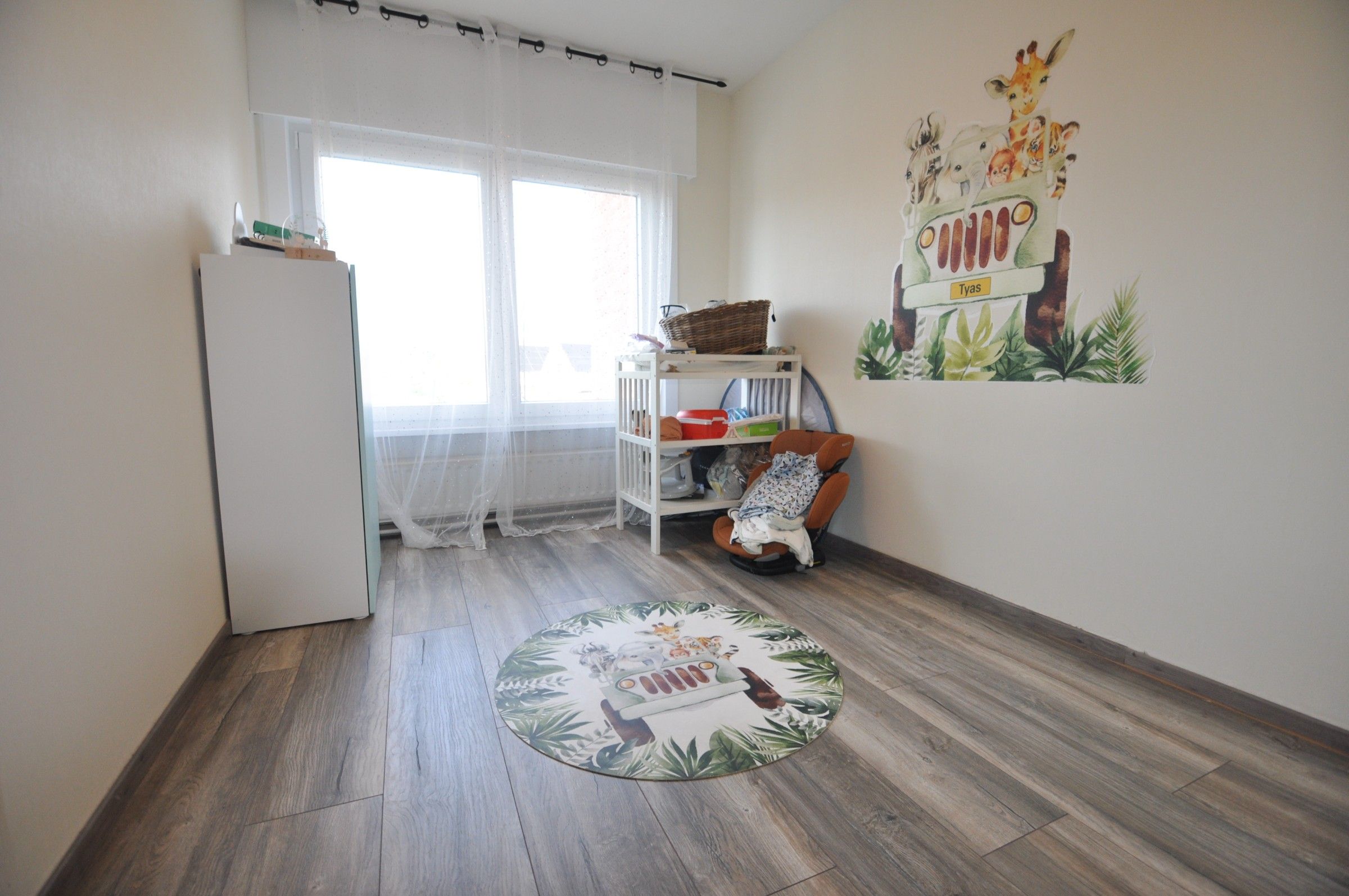 Gedeeltelijk gerenoveerde woning met grote tuin te Zandvoorde ! foto 12