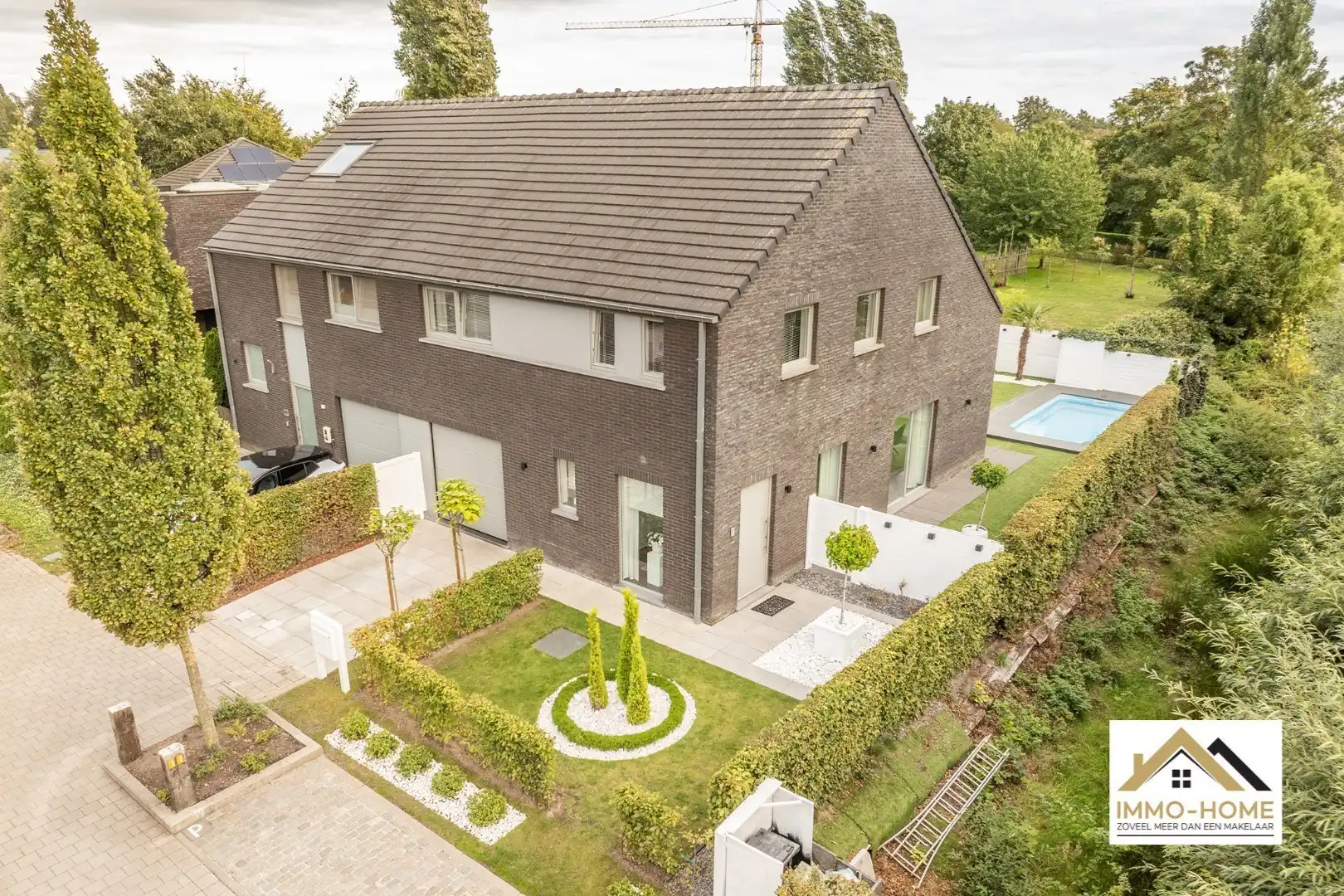 Instapklare HOB in Gent, deelgemeente Oostakker met zwembad foto 9