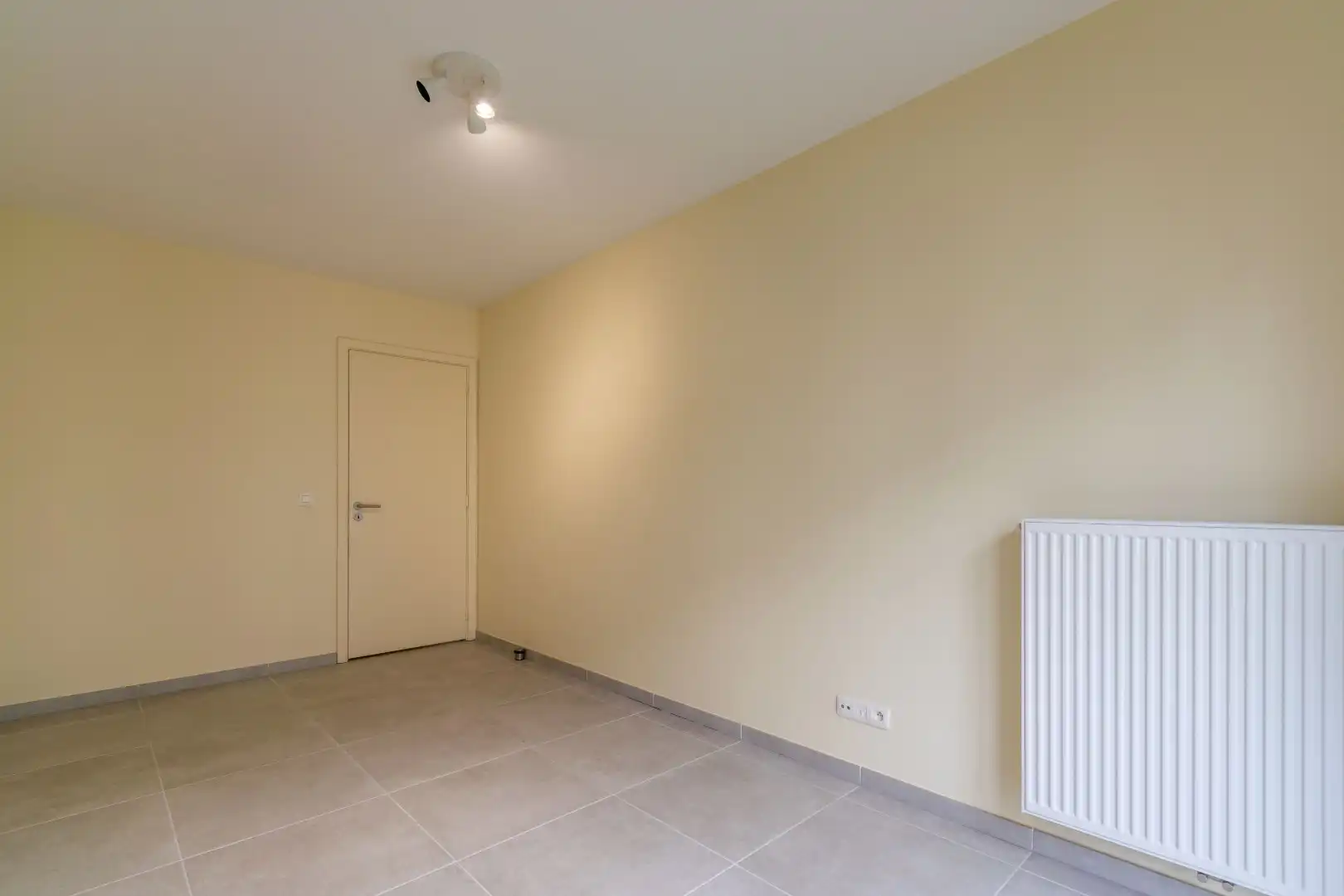 RECENT APPARTEMENT (EPC: A) MET STAANPLAATS ! foto 14