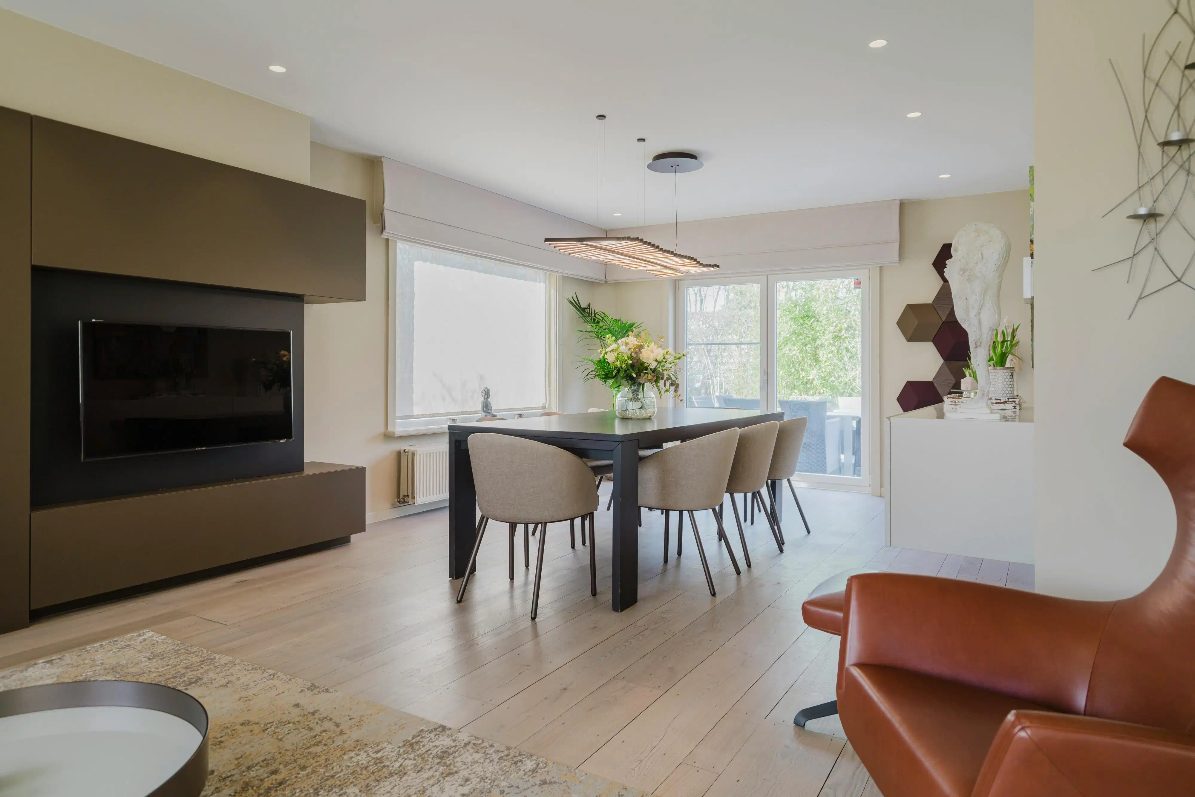 Instapklare, rustig gelegen villa met 4 slaapkamers in Wevelgem! foto 2