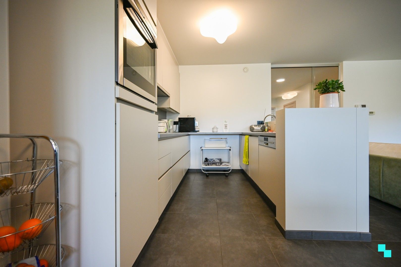 Tweeslaapkamerappartement met zicht op het kanaal Roeselare - Leie foto 10