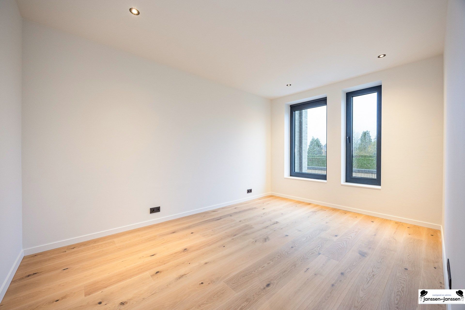 Wonen in een groene omgeving op een centrale locatie in Gooreind! foto 12