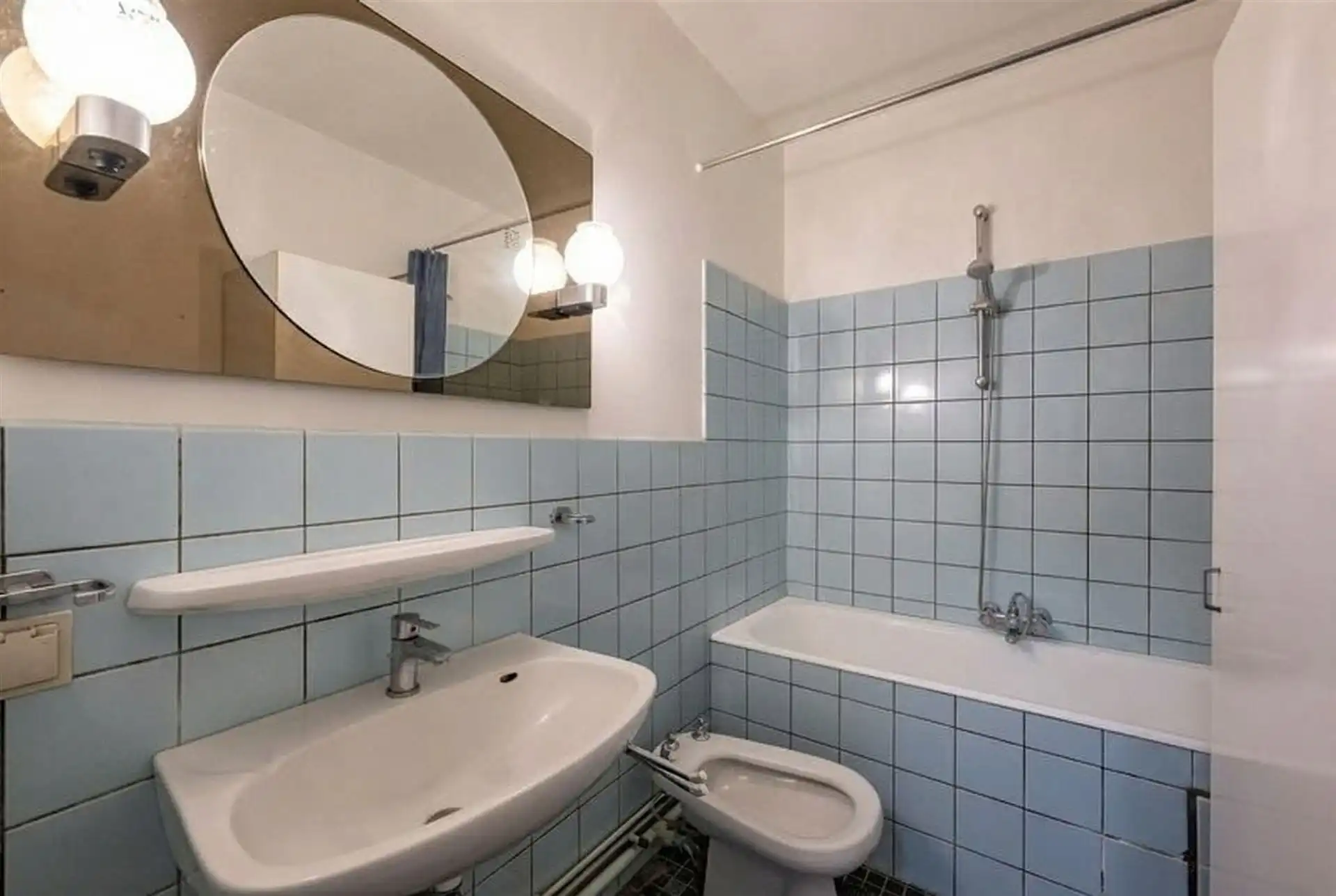 Appartement (hoogste verdieping - 2 SLK) met zonnig terras.  foto 11