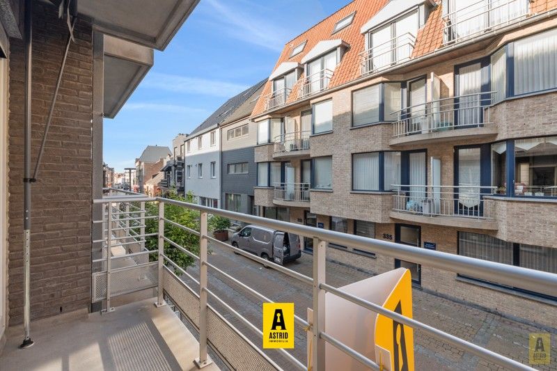 Zonnig instapklaar appartement vlakbij zee! foto 3