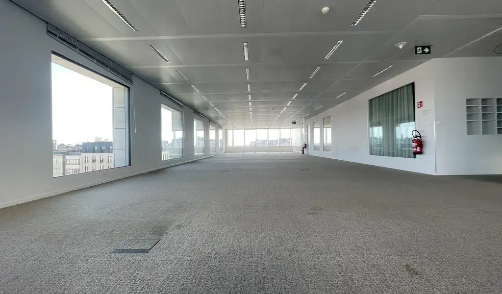 Duurzame kantoren te huur aan het station Antwerpen-Centraal foto 6