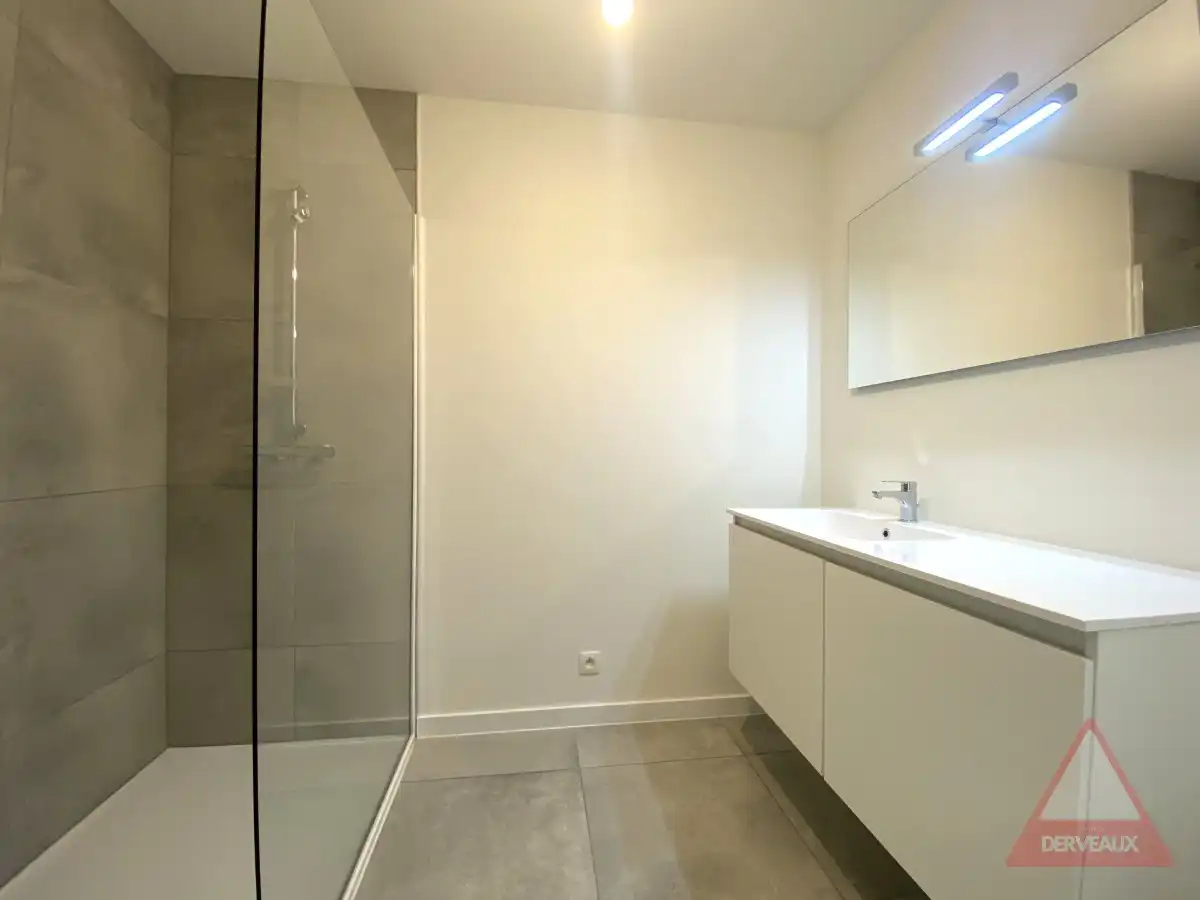 Zonnebeke – Instapklaar gelijkvloersappartement nabij het Kasteelpark foto 10