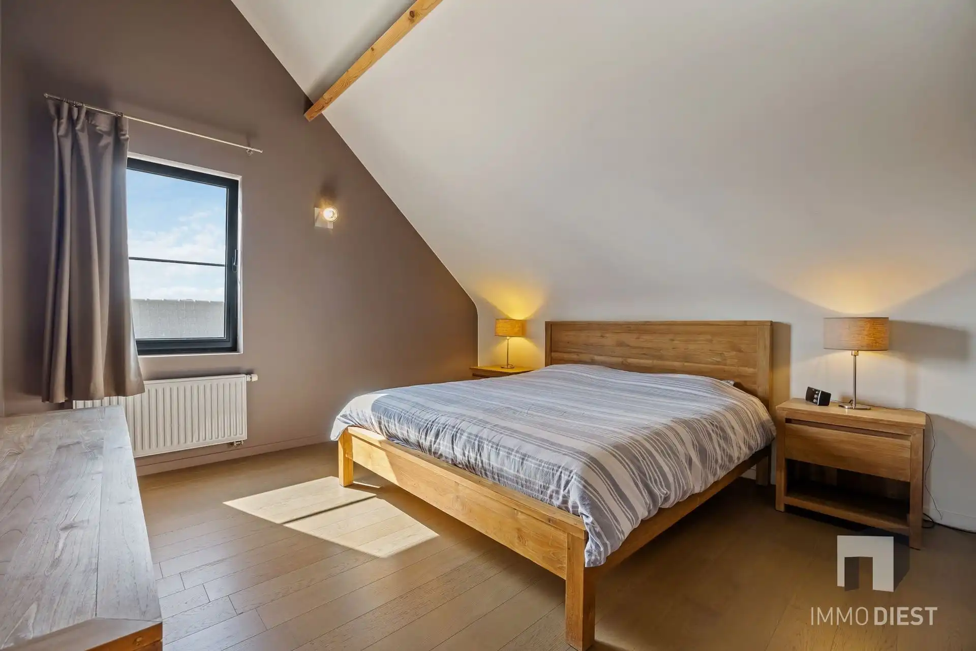 Bedrijfsgebouw én woning aan de stadsrand foto 9