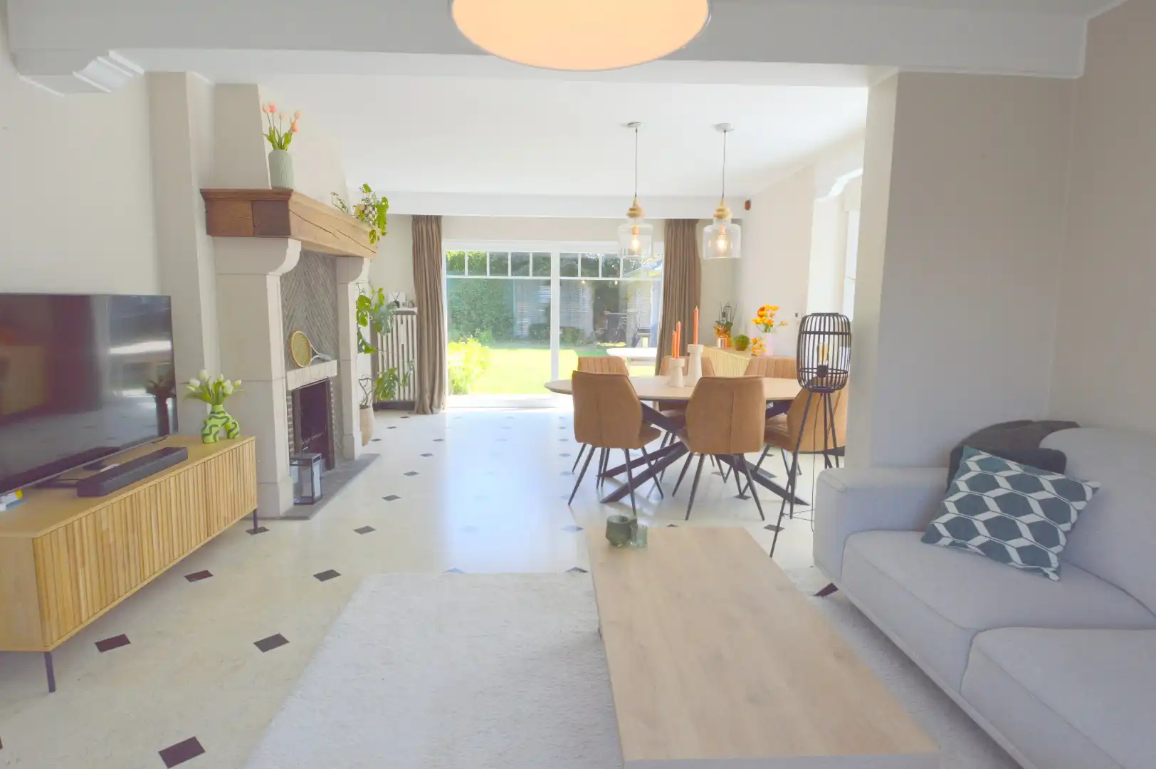 Halfopen woning met tuin, garage en 3 slaapkamers te Wevelgem foto 3