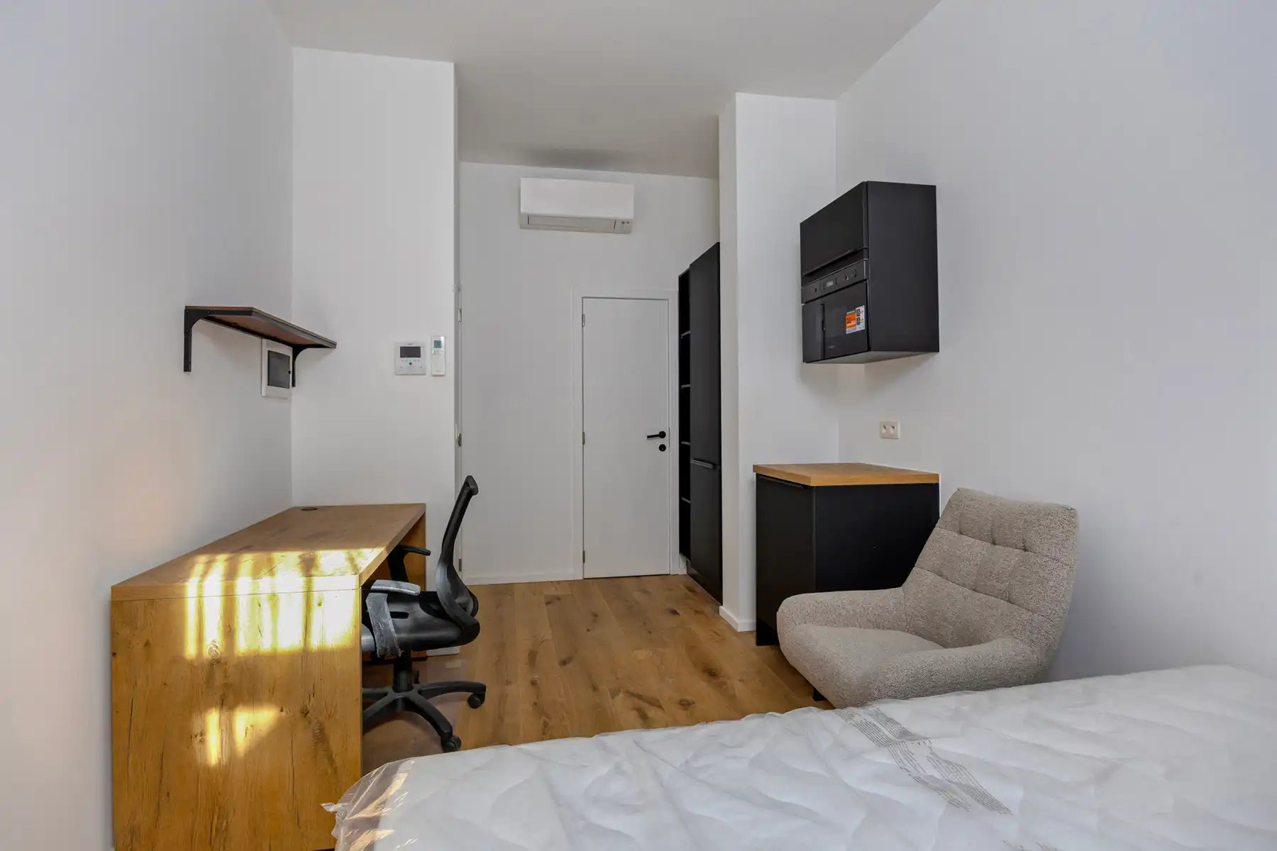 Studentenkamer eigen sanitair - AJ 2026-2027  foto 2