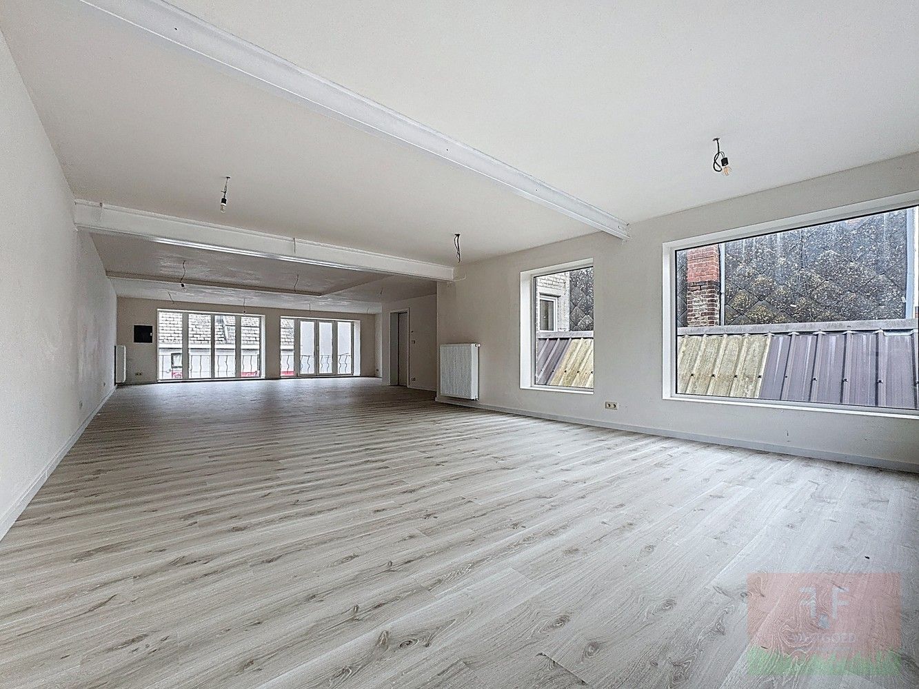 Handelspand met ruime duplex loft en grote Zuidgerichte tuin foto 4