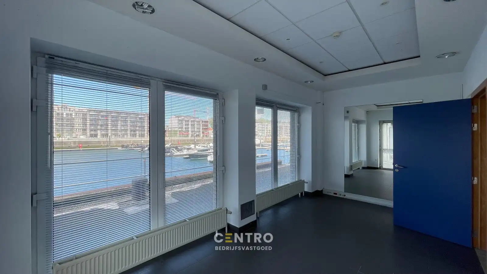 Kantoorruimte op toplocatie nabij de jachthaven van Zeebrugge foto 4