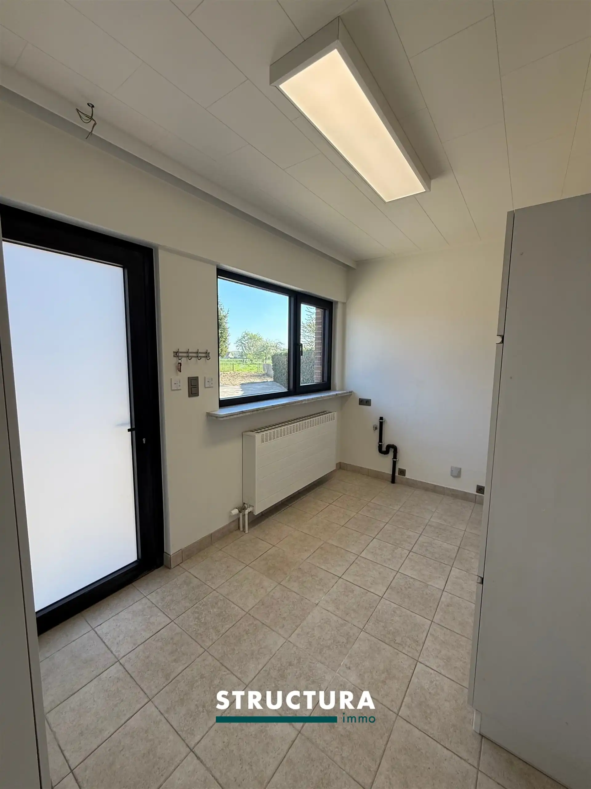 Woning met weide, piste en paardenstal voor 2 paarden foto 10