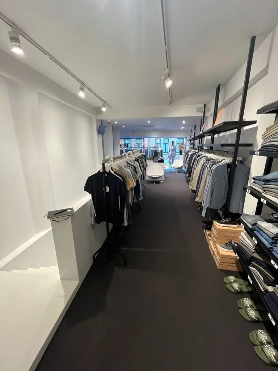 Exclusieve handelsruimte te huur in het hart van Hasselt foto 11