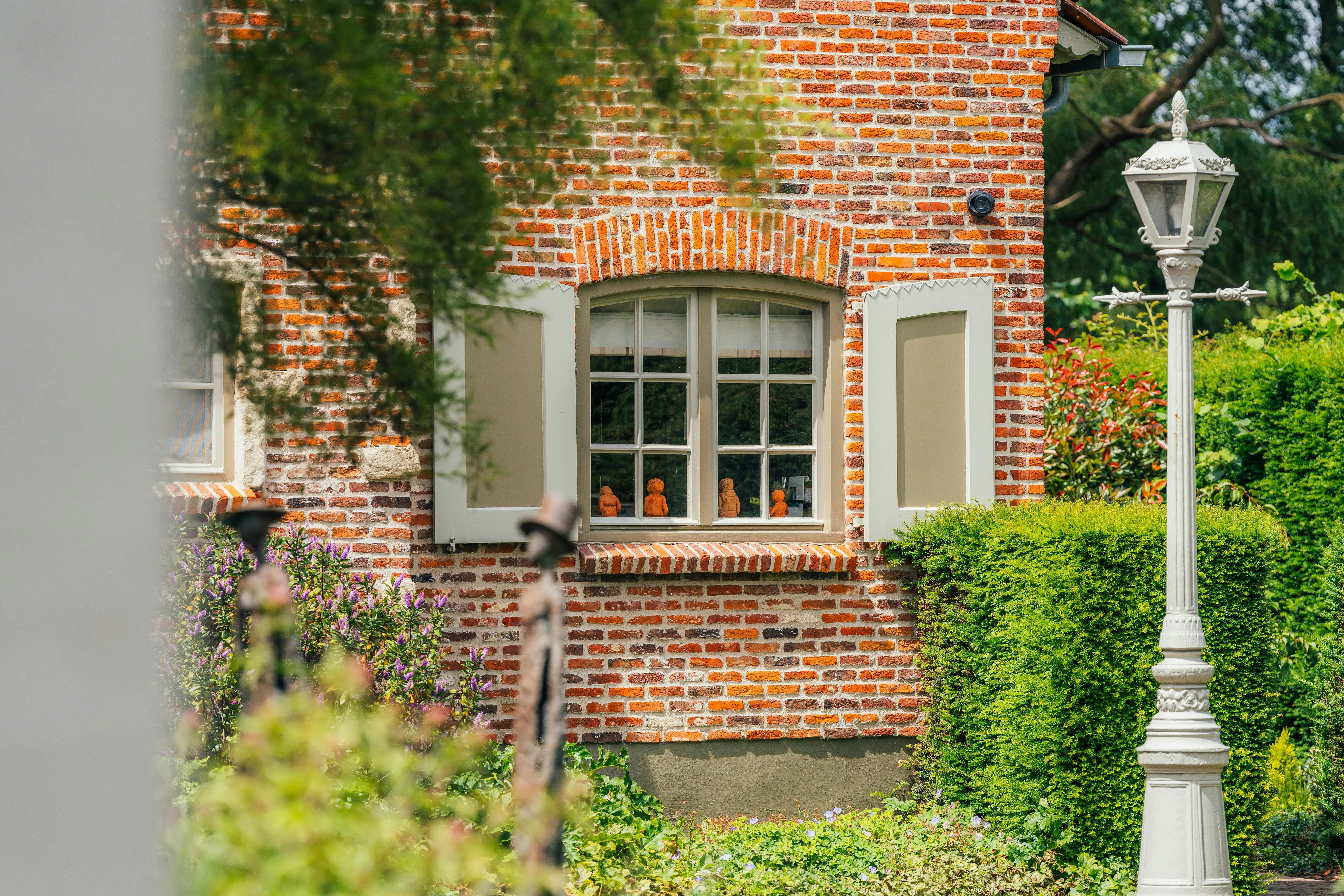 Unieke villa met handelsruimte in Tielt foto 7