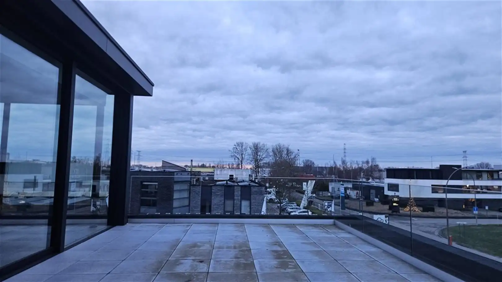 Semi-industrieel bedrijfsgebouw op toplocatie foto 20