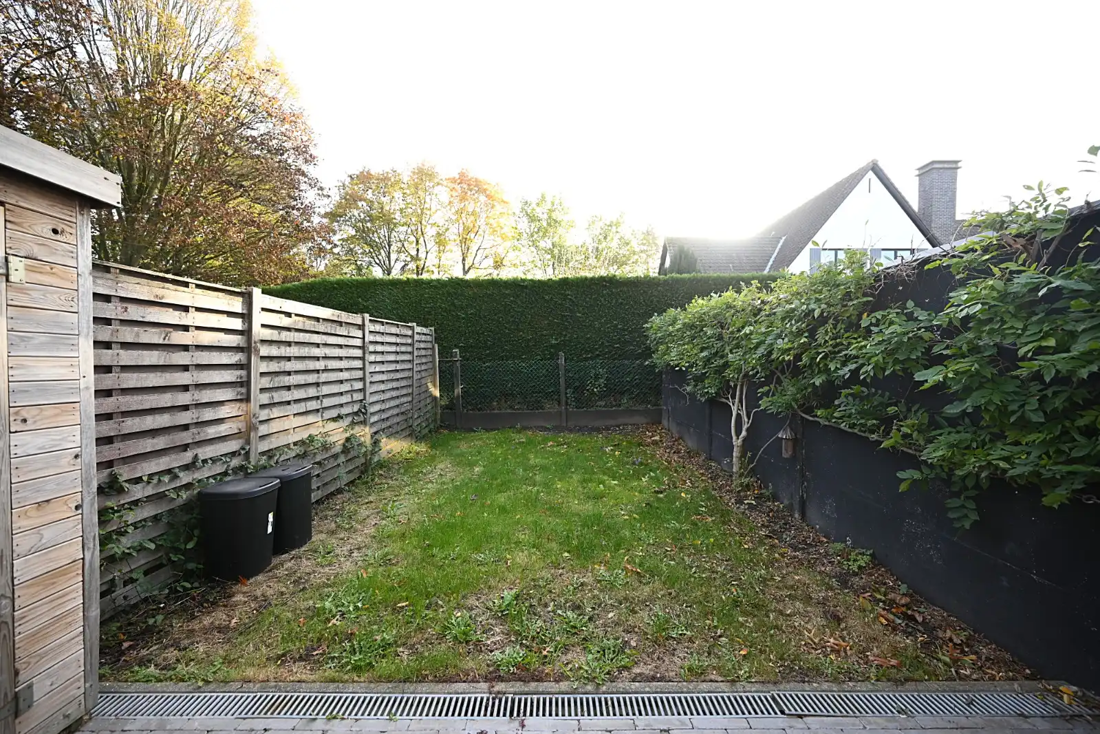 Charmante woning met 3 slaapkamers en prachtige stadstuin in Roeselare foto 12