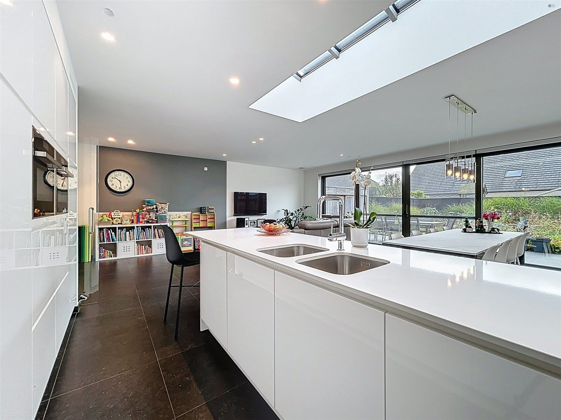 prachtige instapklare woning met garage   foto 7