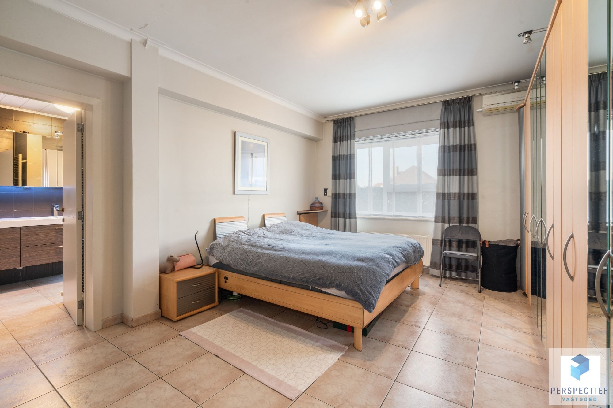 Handelspand met Winkelruimte, Magazijn en Woonst op 1.682 m² foto 39